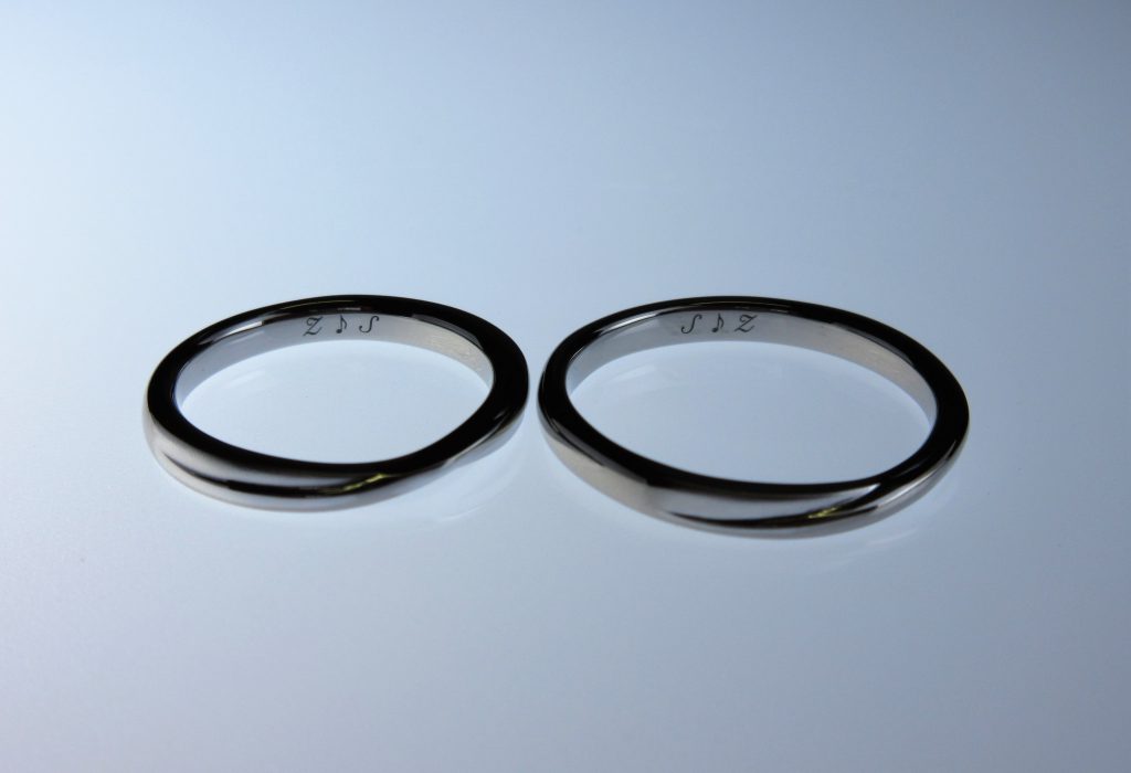 内文字・ロゴも入れられます