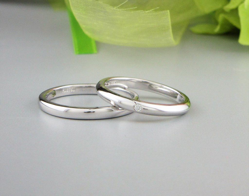 シンプルな結婚指輪