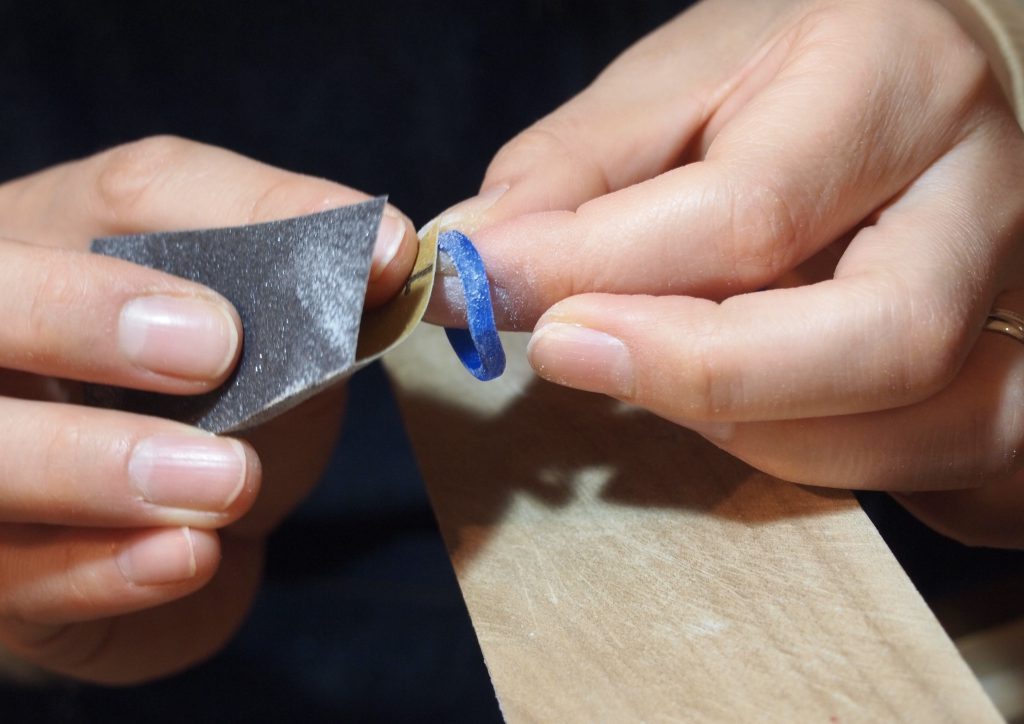 Ｖ字の正面ライン