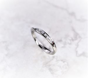 ダイヤモンド・ガーネット