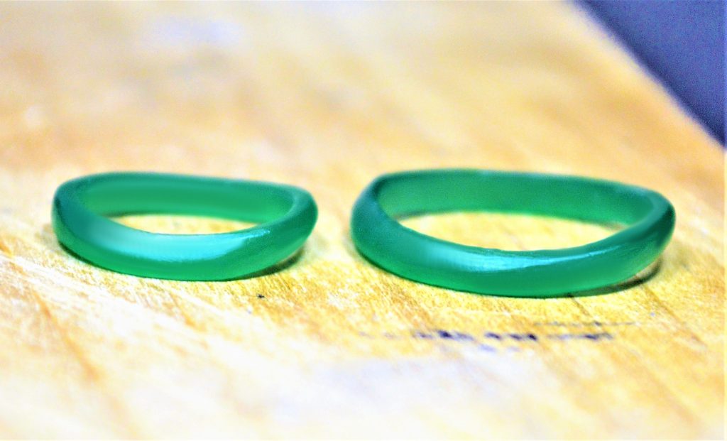 手作りした指輪の原型