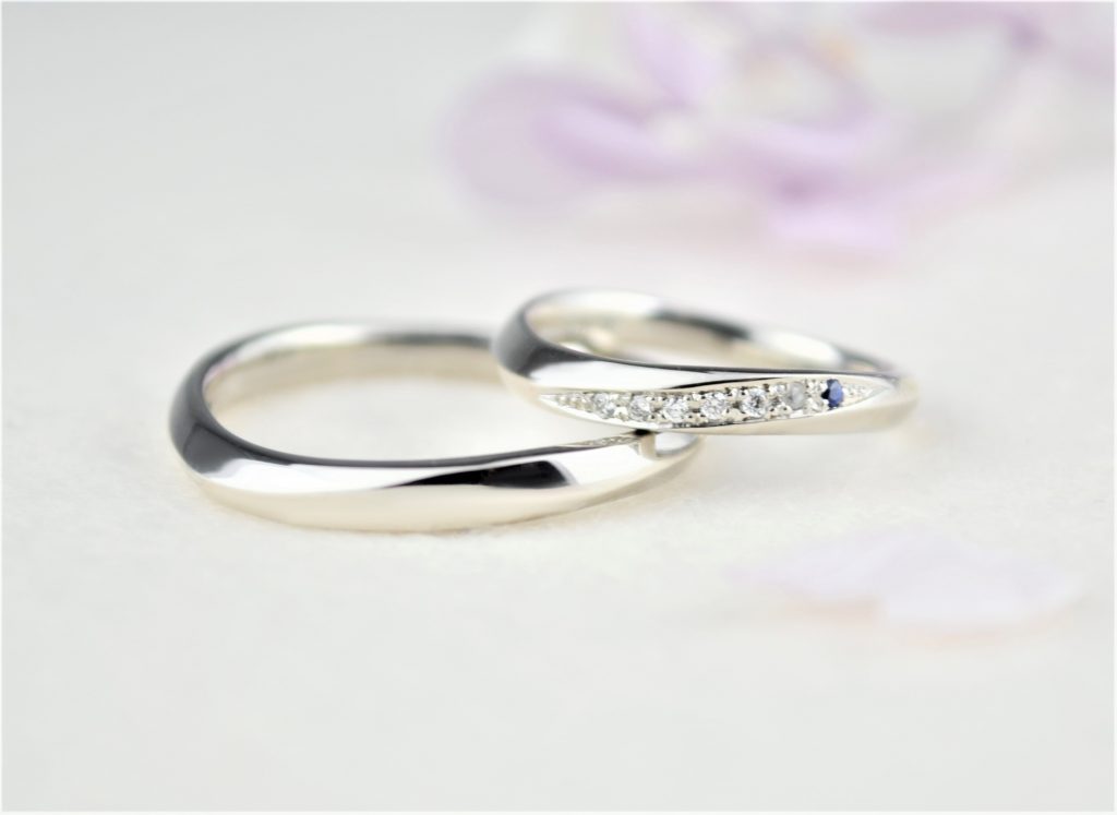 プラチナ素材の結婚指輪