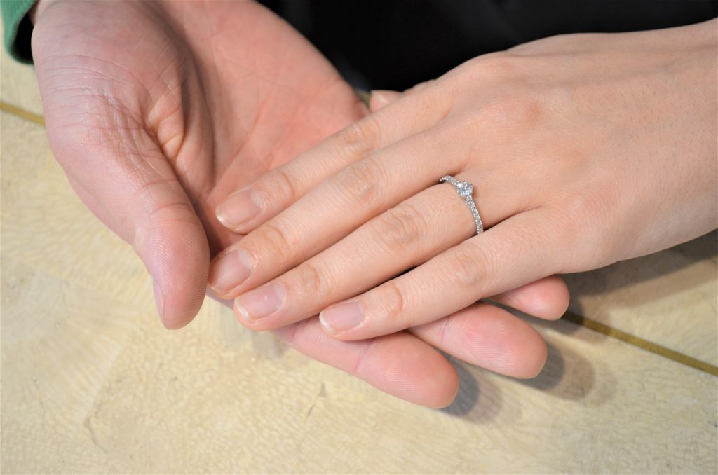 素敵な婚約指輪 素敵な婚約指輪